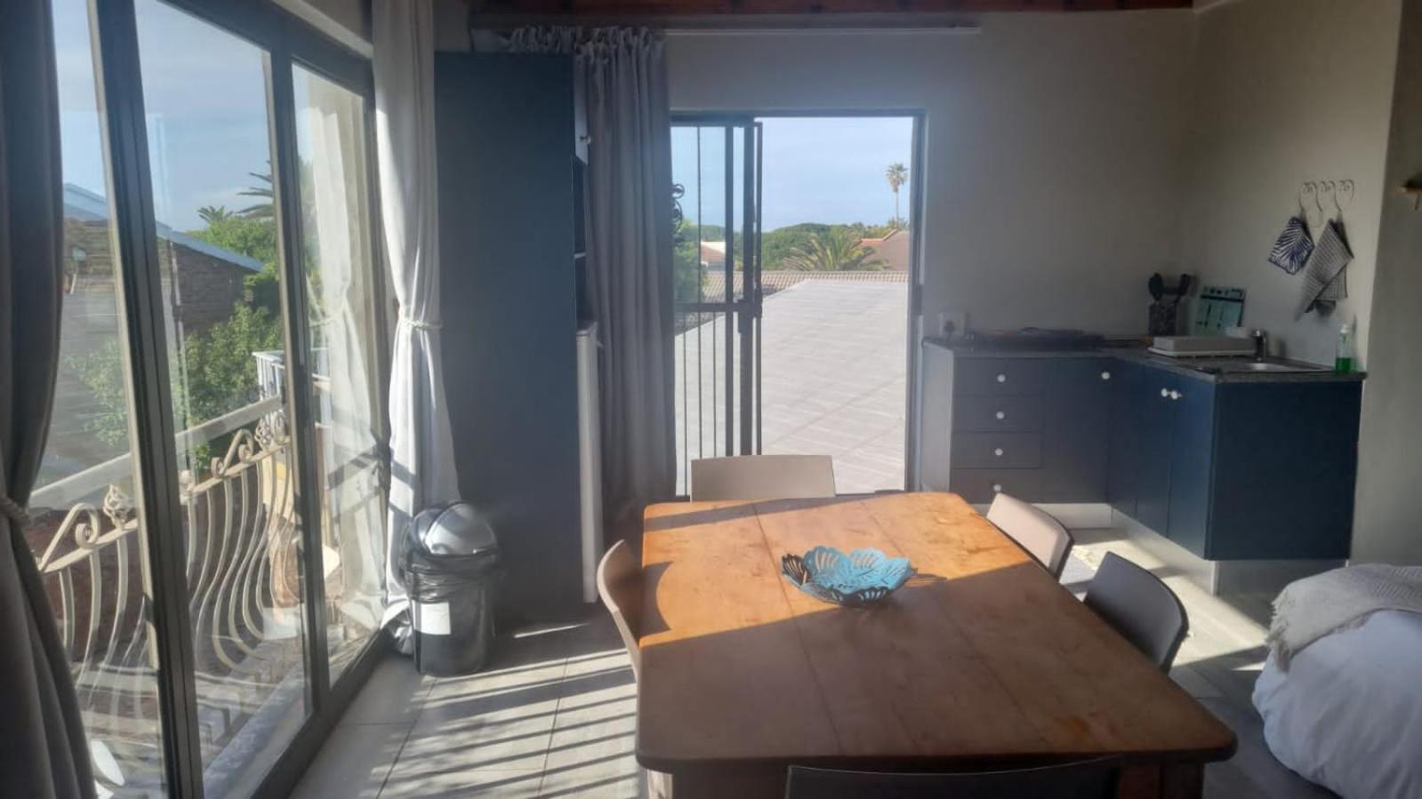 Bluewater Reservations Port Elizabeth Exterior photo